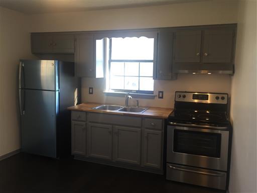 Foto del edificio - 701 Jones Park Ct