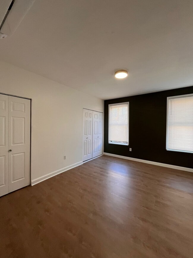 Building Photo - 342 Palisade Ave