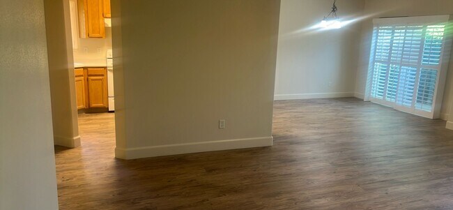 Foto del edificio - 603 Gateway Dr