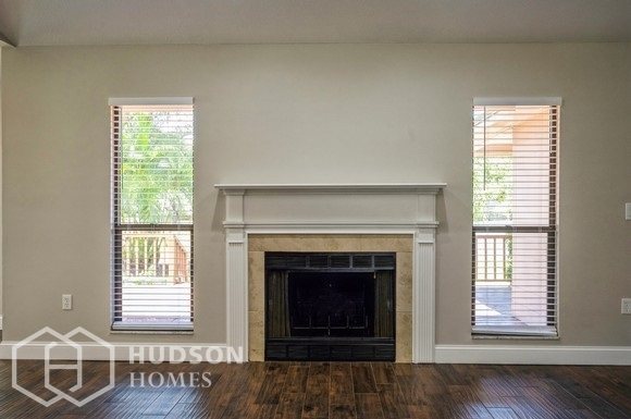Building Photo - NOW AVAILABLE! 6247 Butternut Dr, Lakeland...