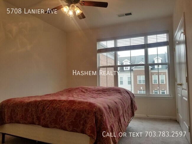 Foto del edificio - 5708 Lanier Ave
