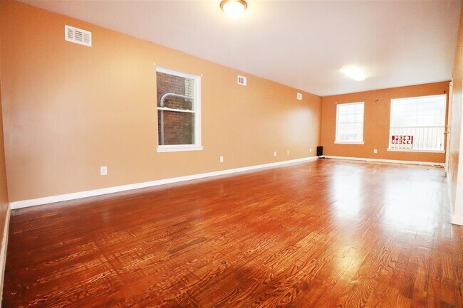 Building Photo - 119 Wegman Pkwy