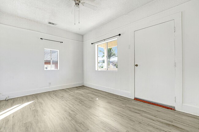 Building Photo - 3175 Winter St