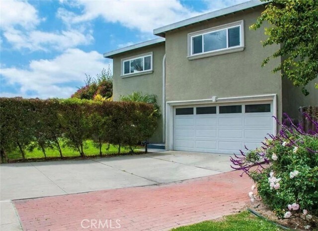 Foto principal - 635 Prospect Ave