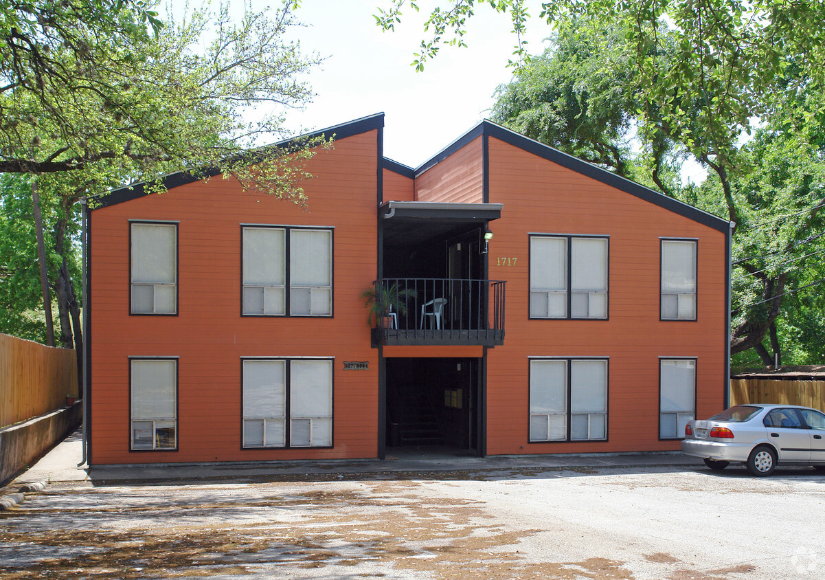 Primary Photo - Enfield Townhomes