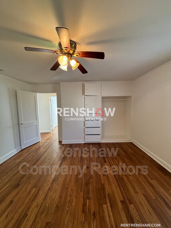 Foto del edificio - 2687 Overton Crossing St