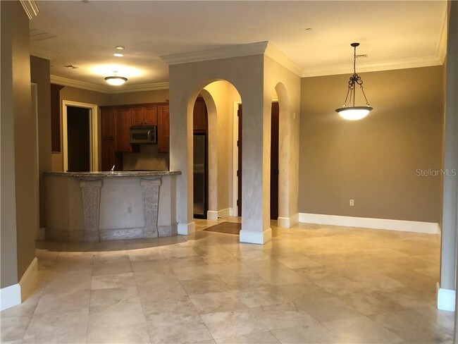 Foto del edificio - 2121 S Hiawassee Rd