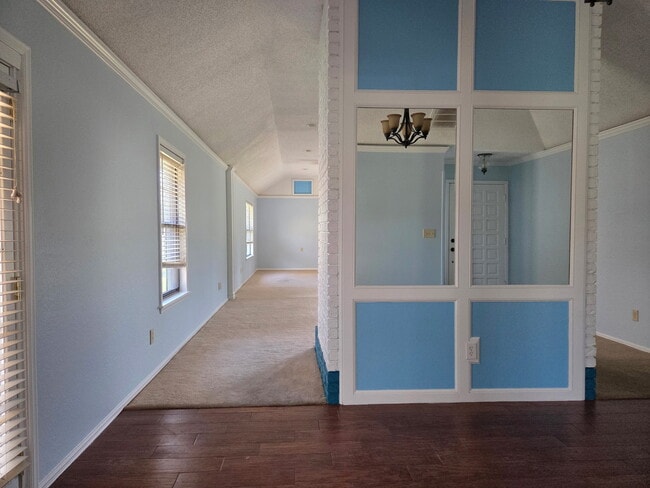 Foto del edificio - 6224 E 49th St