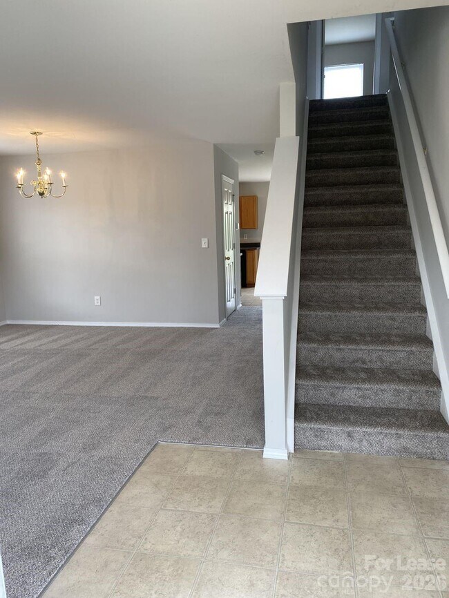 Foto del edificio - 1519 Cold Creek Pl