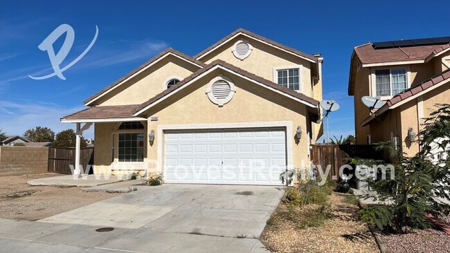 Spacious 4 Bed and 3 Bath in Hesperia!!! photo'