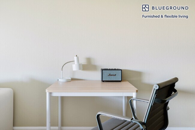 Foto del edificio - 600 Edgewater Blvd