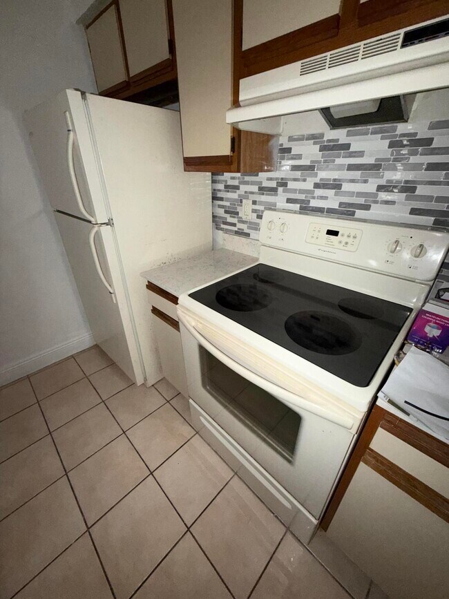 Foto del edificio - 1285 SW 46th Ave