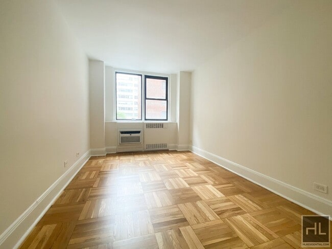 Building Photo - East 79th Street