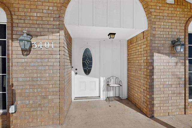 Foto del edificio - 3401 Hillsdale Ln