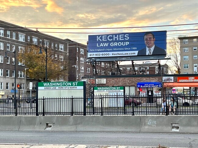 Foto del edificio - 1564 Commonwealth Ave