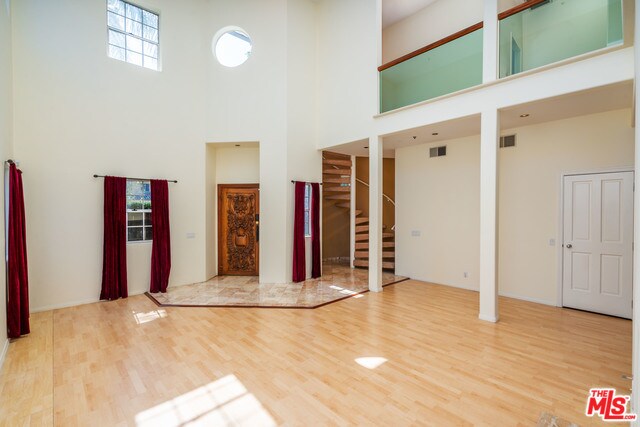 Foto del edificio - 14701 Hartsook St