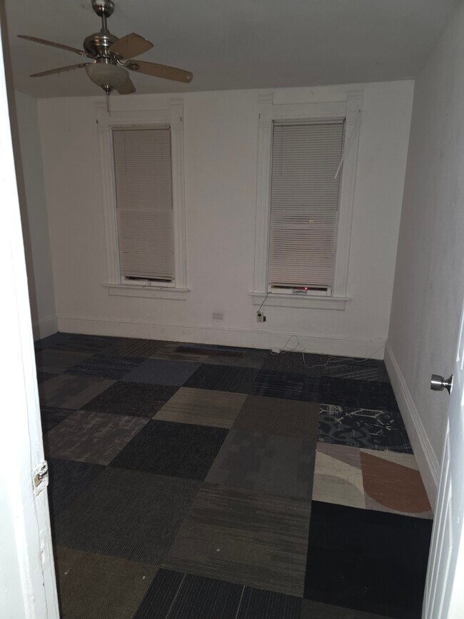 Foto del edificio - 2435 N 15th St