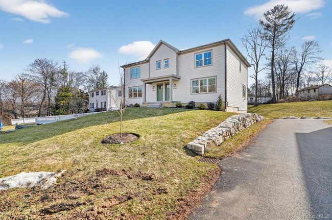 Building Photo - 2216 Crompond Rd