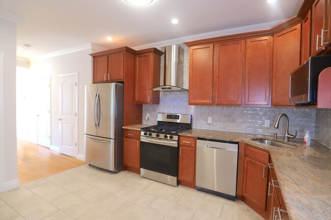 Foto del edificio - 106 Poplar St