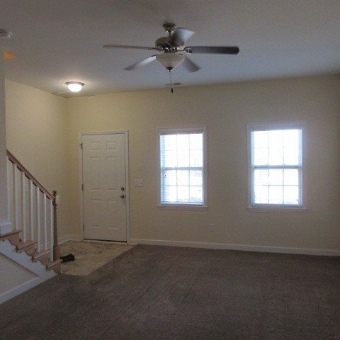 Building Photo - Charming 2 Bedroom Townhouse - 312 Burley ...
