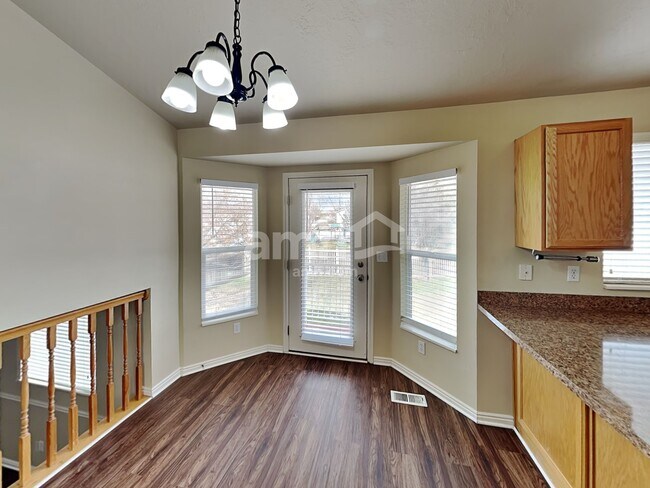 Building Photo - 1109 E 320 S