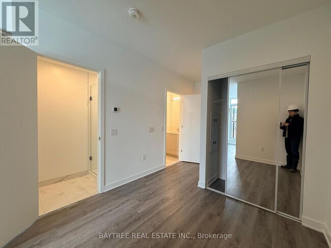 Photo du bâtiment - 30 Dreamers Wy