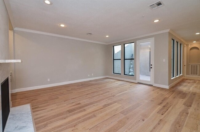 Building Photo - 15735 Tanya Cir