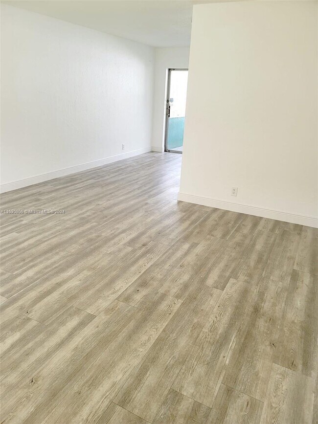Building Photo - 2711 NW 53rd St