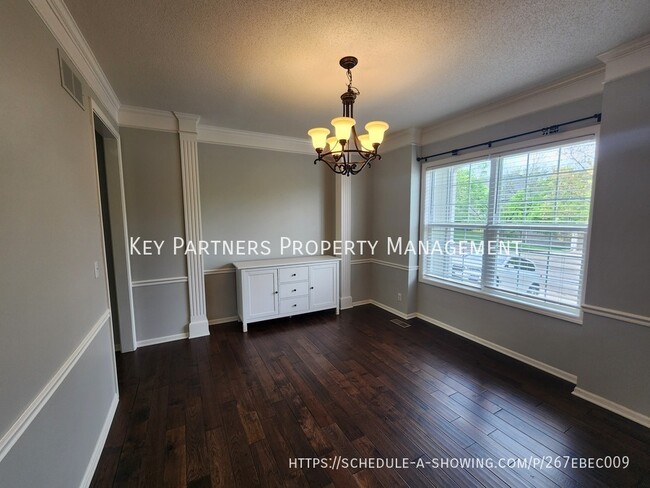 Foto del edificio - 7703 Alden Rd