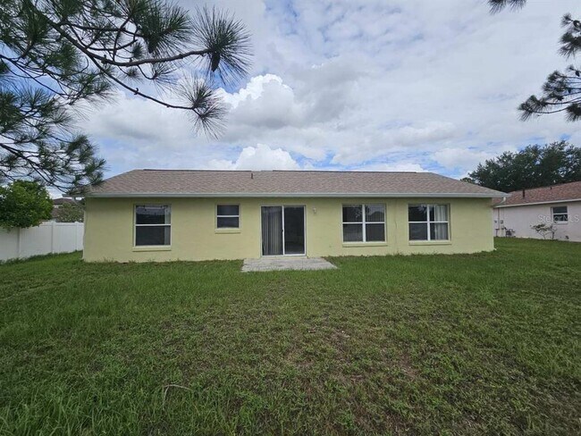 Building Photo - 13345 Pinyon Dr