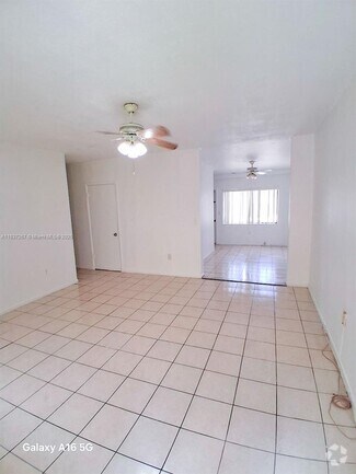 Building Photo - 1165 Marseille Dr