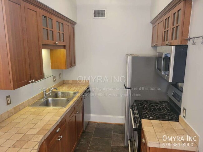 Foto del edificio - 908 Juniper St NE