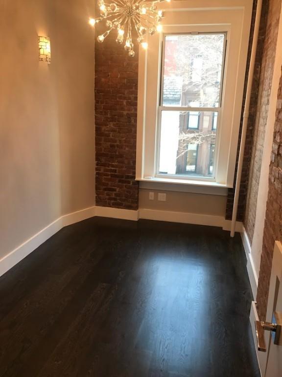 Foto del edificio - 133 E 65th St