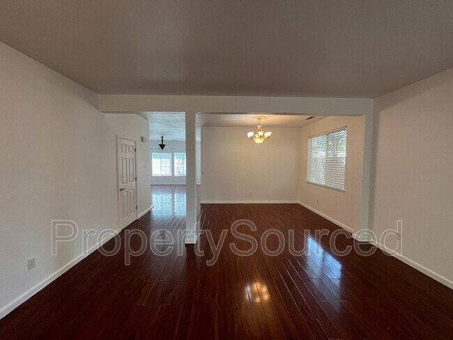 Foto del edificio - 2160 Tahoe Cir