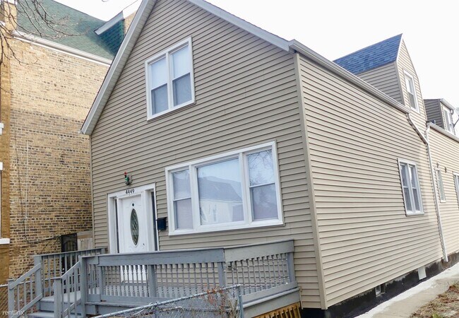 Foto del edificio - 4449 S Fairfield Ave