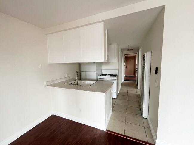 Foto del edificio - 101 W Canada