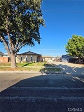 Building Photo - 4189 N Santa Lucia St