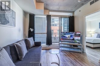 Building Photo - 20-620 Minowan Miikan Ln