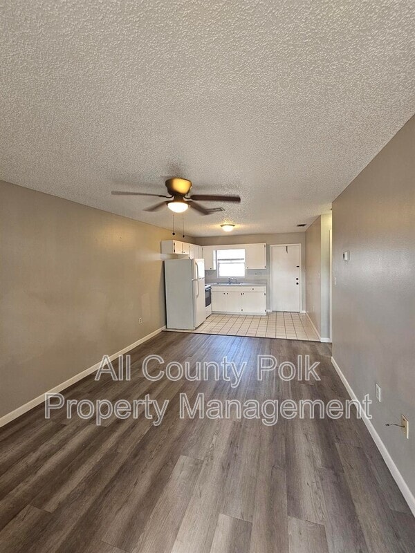 Foto del edificio - 455 Buck Moore Rd