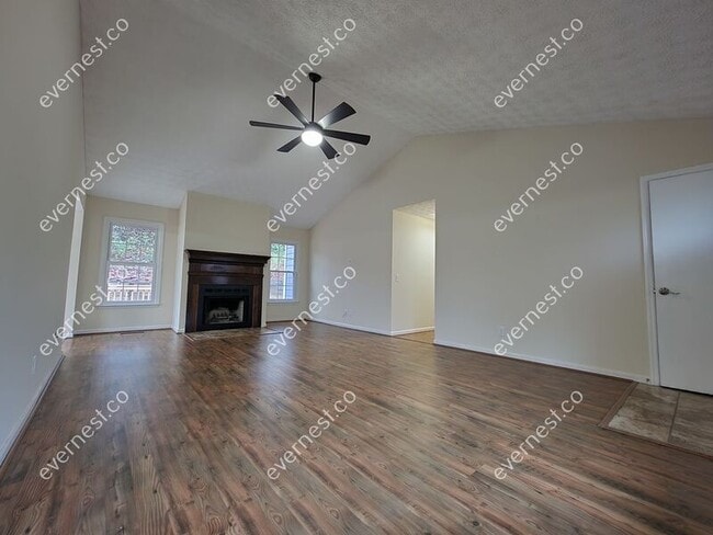 Building Photo - 2047 Arbor Forest Dr SW
