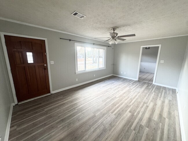 Foto del edificio - 2561 Allan Way