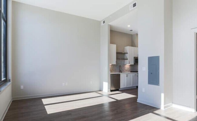 Building Photo - 2 bedroom in Atlanta GA 30305