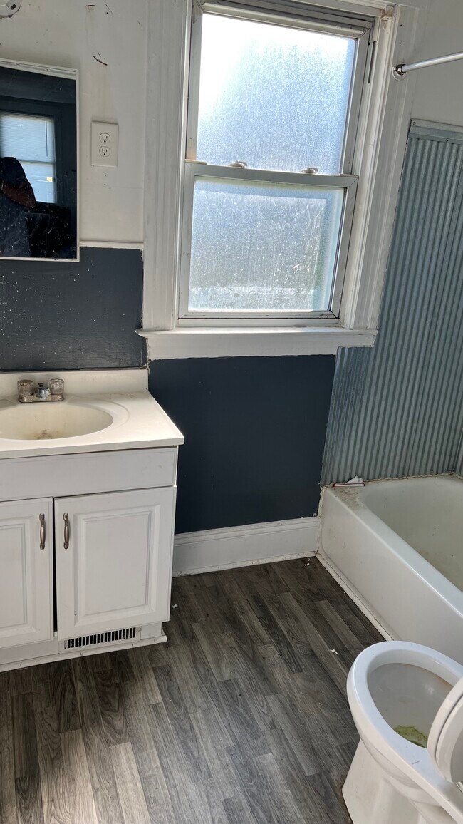 Foto del edificio - 58885 Grand River Ave