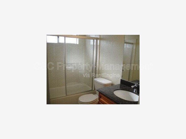 Foto del edificio - 292 Grecia Ct