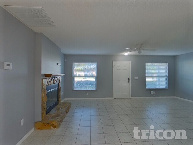 Building Photo - 2008 59th Cir S