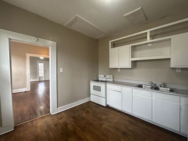 Foto del edificio - 4005 40th Ave N
