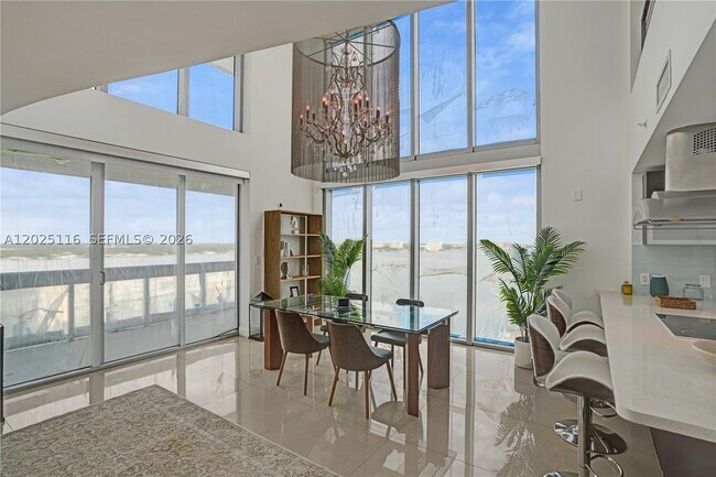 Foto del edificio - 7930 East Dr