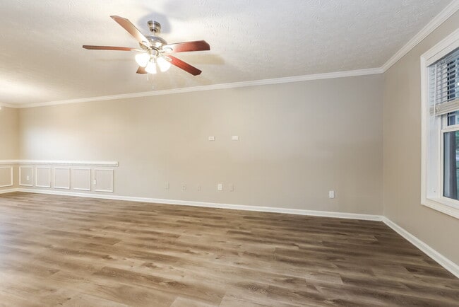 Building Photo - 4414 Rock Valley Dr