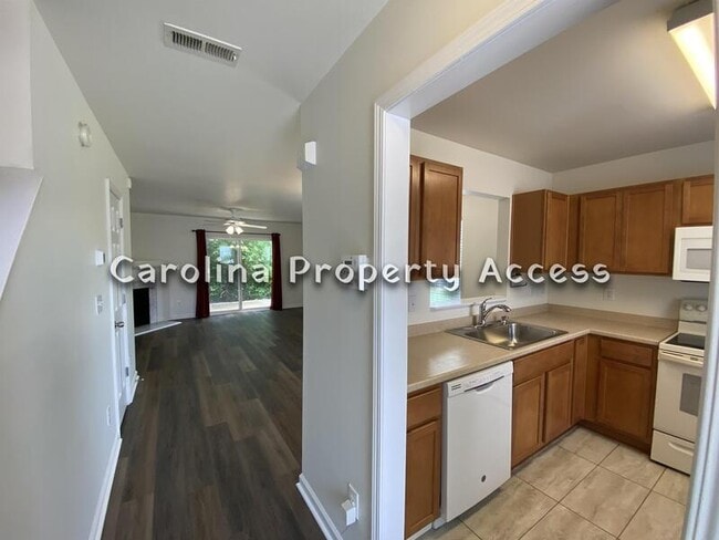 Building Photo - 6016 Osprey Cove Dr