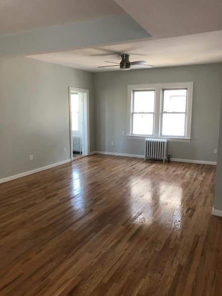 Building Photo - 511 Laurelton Blvd